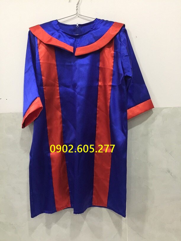 Lễ phục tốt nghiệp giá rẻ ở Lâm Đồng