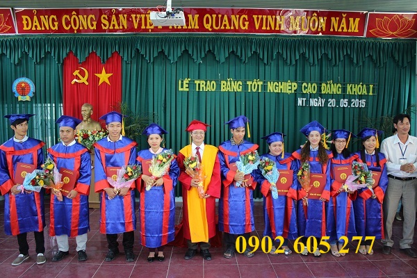 Tìm nơi thuê lễ phục tốt nghiệp tại quận 12 – thue le phuc tot nghiep